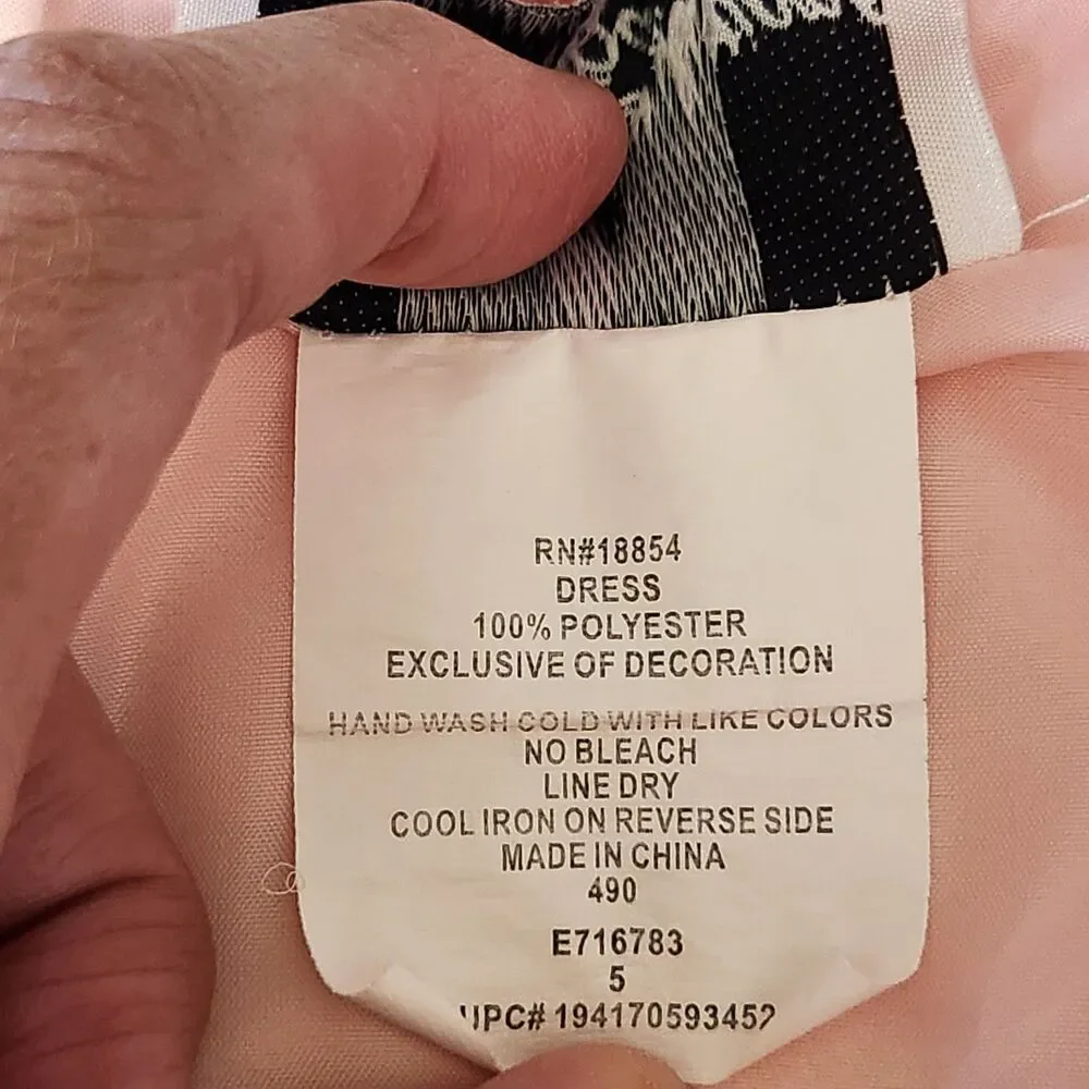 Rare Editions special occasion satin fit & flare sleeveless dress pink size 5